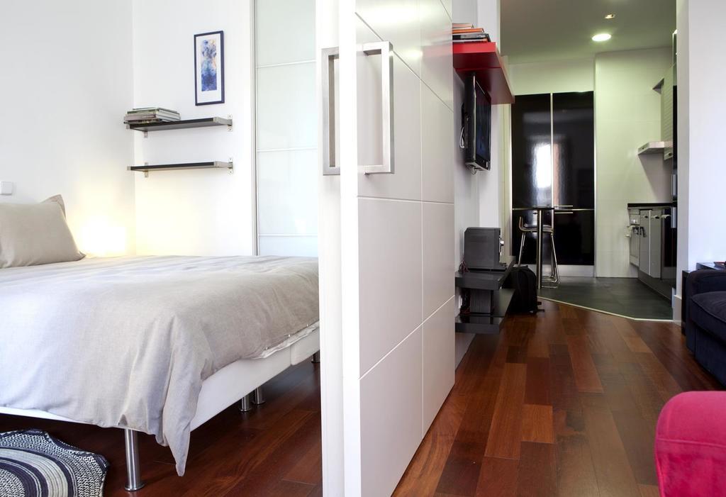 Modern Flats In Justicia By Allo Housing Madrid Camera foto