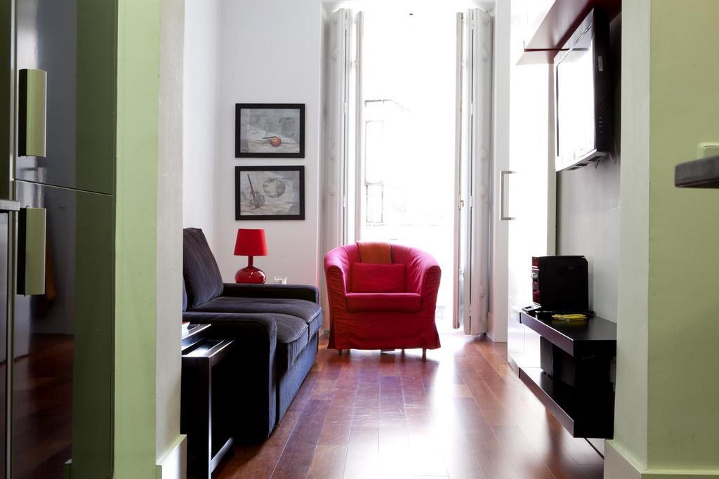 Modern Flats In Justicia By Allo Housing Madrid Camera foto