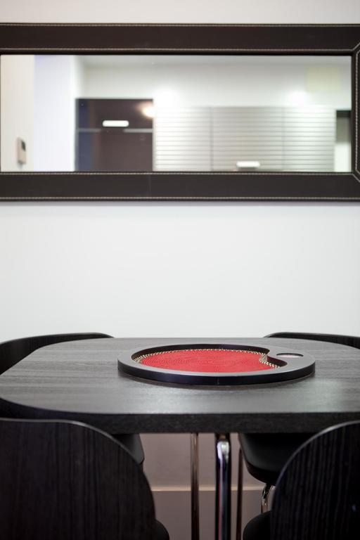Modern Flats In Justicia By Allo Housing Madrid Camera foto
