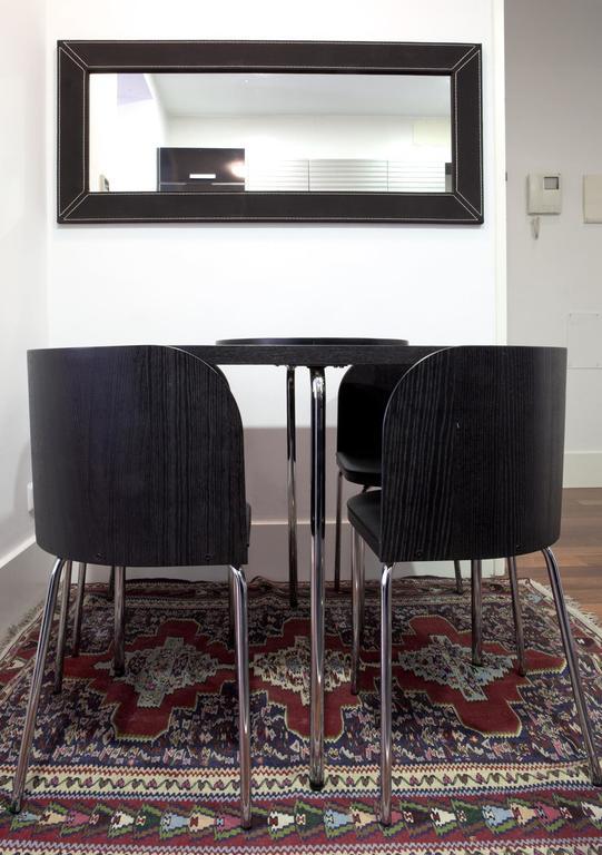 Modern Flats In Justicia By Allo Housing Madrid Camera foto